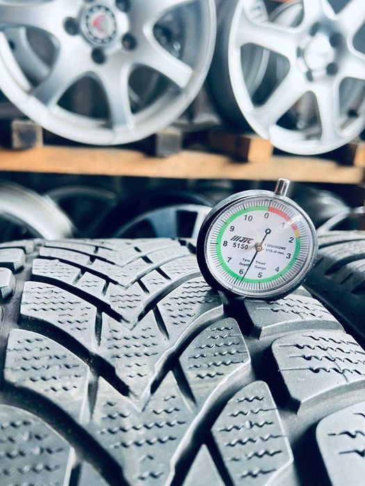 Шини Резина Зимові  225 55 17 Dunlop Sp WinterSport 4D RSC  4шт