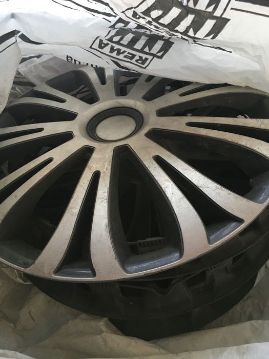Ковпаки Avera 16” б/в