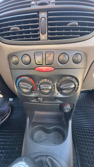 Fiat Punto 1.2 HLX 16v 80Cv (2002)