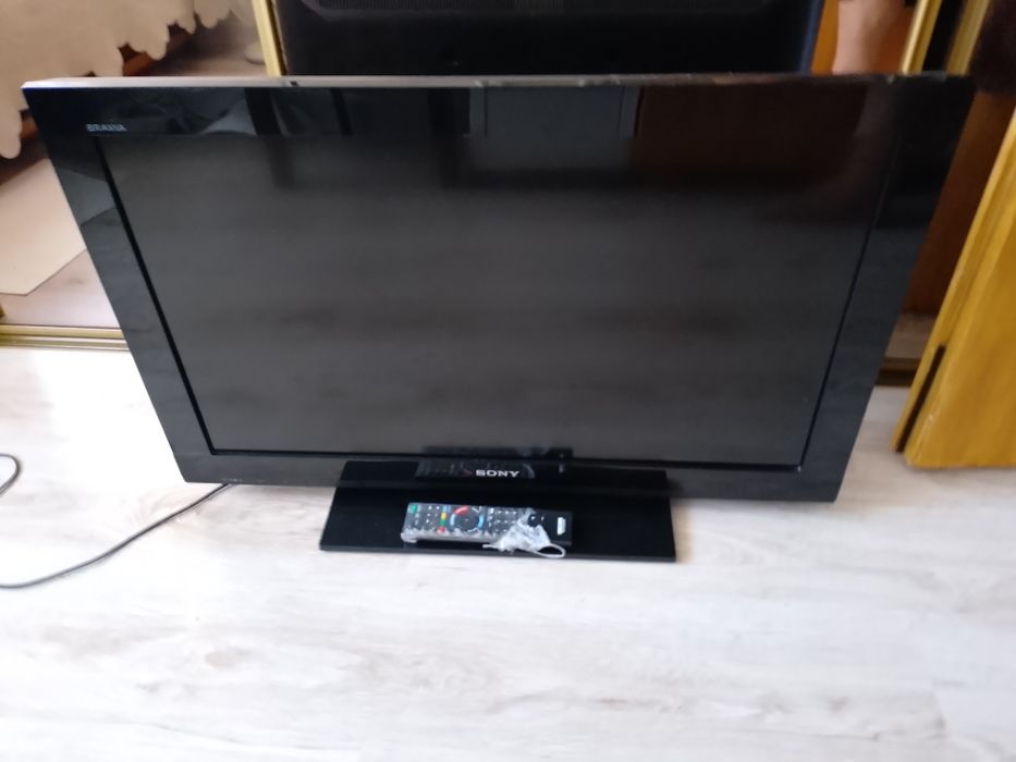 Sony tv 32" LCD  telewizor
