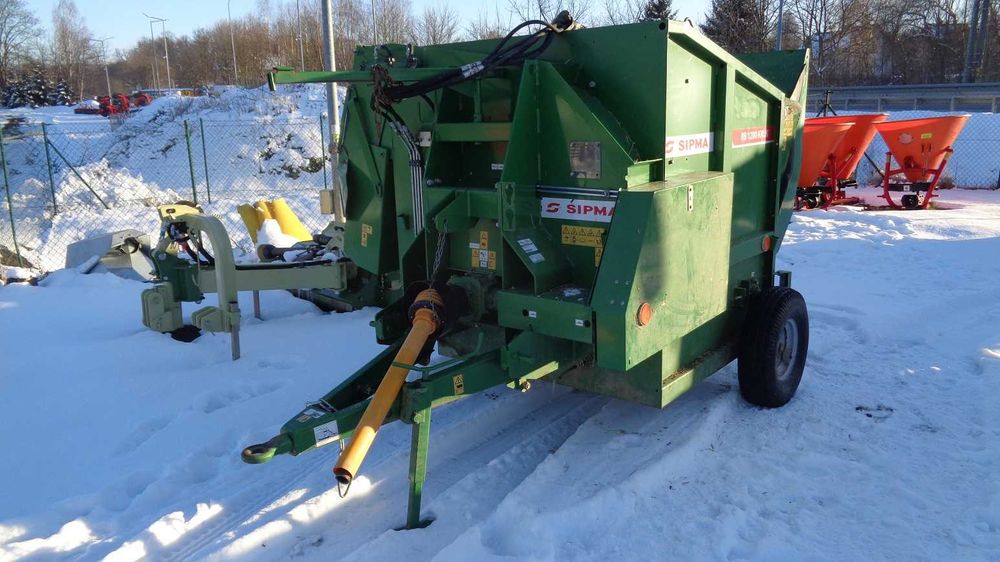 Rozdrabniacz bel RB 1200 Kruk Sipma ścielarka do słomy