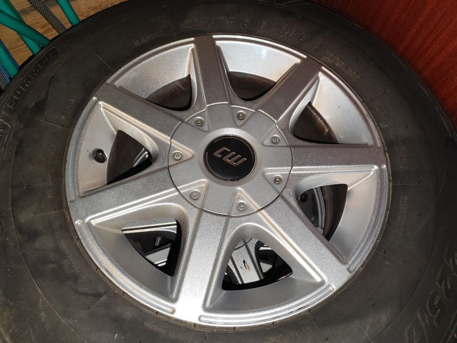 Felgi + opony nowe 225/75 r16 komplet 4 sztuki