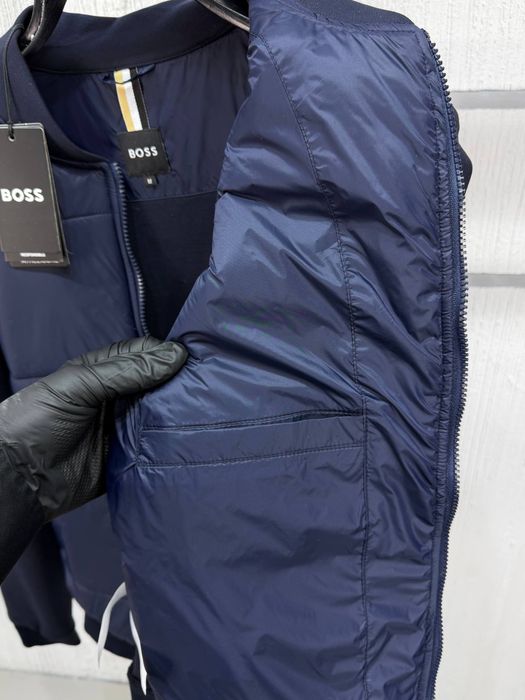Чоловіча куртка /BOSS/ Чоловічий кардиган /BOSS/