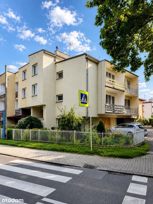 Dom w zabudowie szeregowej - Centrum, świetna lokalizacja pod usługi