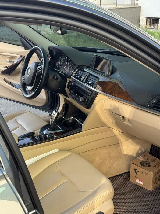 BMW F30 2014 год 2.0 twinturbo