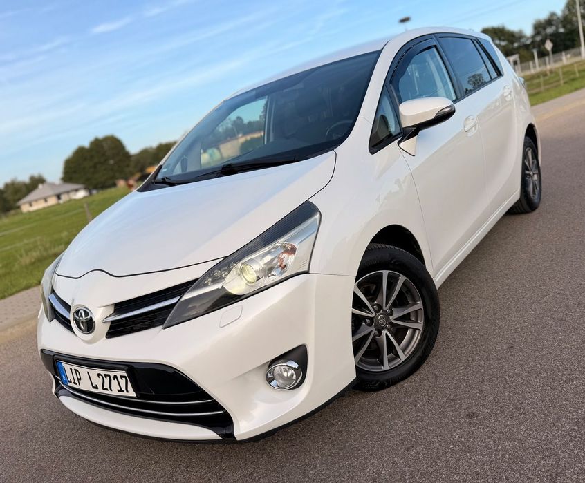 Toyota Verso *Kamera* Nawigacja* Bezwypadkowy * z Niemiec**