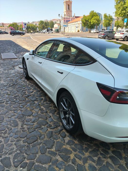 Tesla Model 3 Long Range