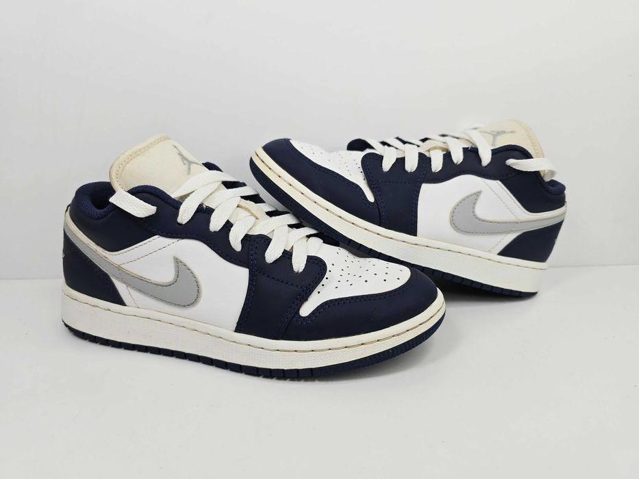 Buty Młodzieżowe sportowe Granatowy Air Jordan 1 Low r. 36