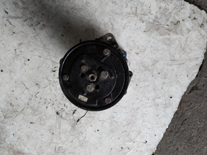 Compressor ar condicionado VAG Valeo