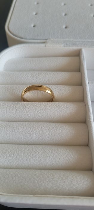 obrączka złota nowa