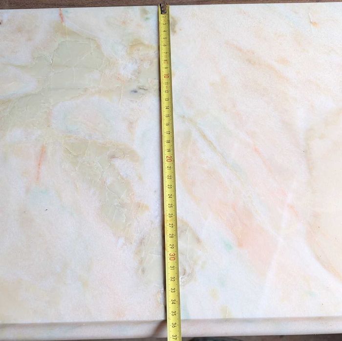 7 Pedras Ónix Translúcido Polido (149x37 cm) – Para Móveis/Decoração