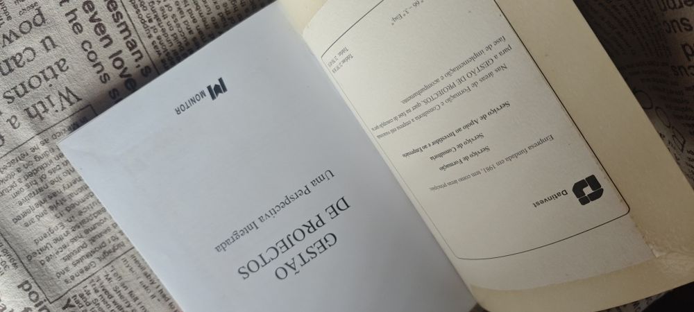 Vendo livro de gestão de projetos