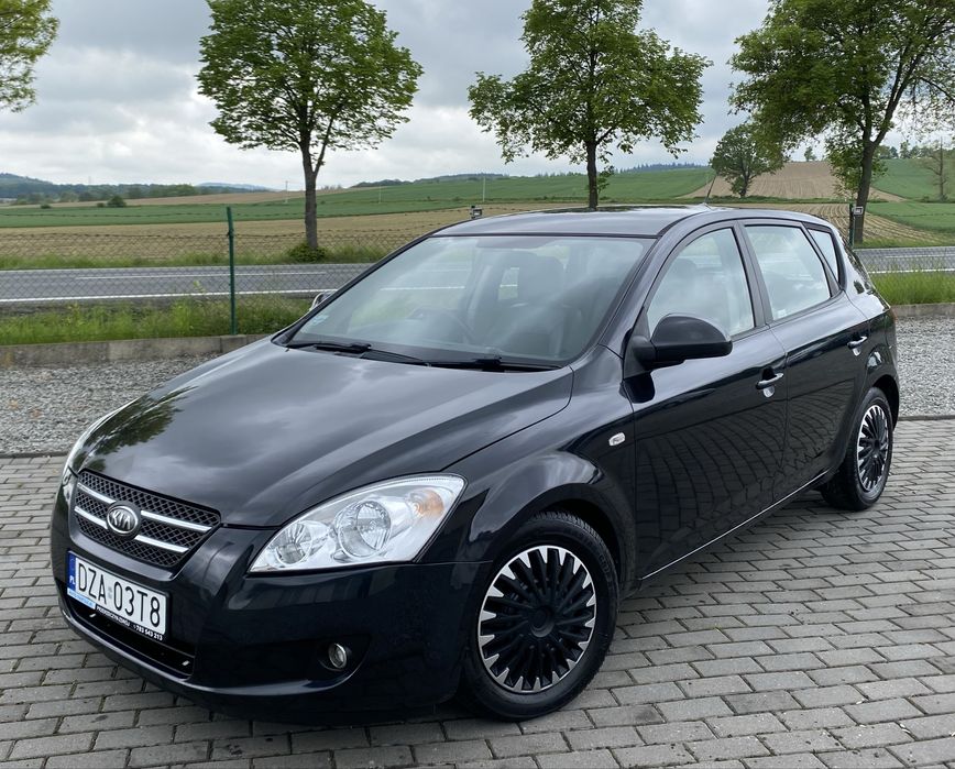 Kia Ceed 1.6 crdi klimatronic skora zadbany
