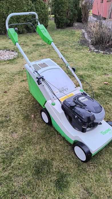 Kosiarka do trawy STIHL Viking MB 455 silnik Briggs&Stratton . Napęd.
