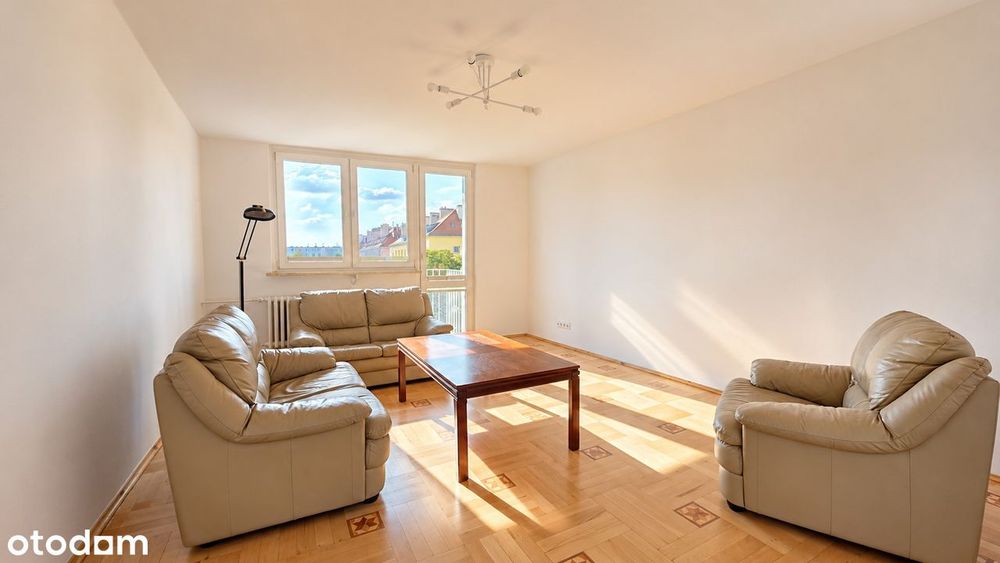 Ogrody Centrum 49m2 balkon 2 pokoje parking