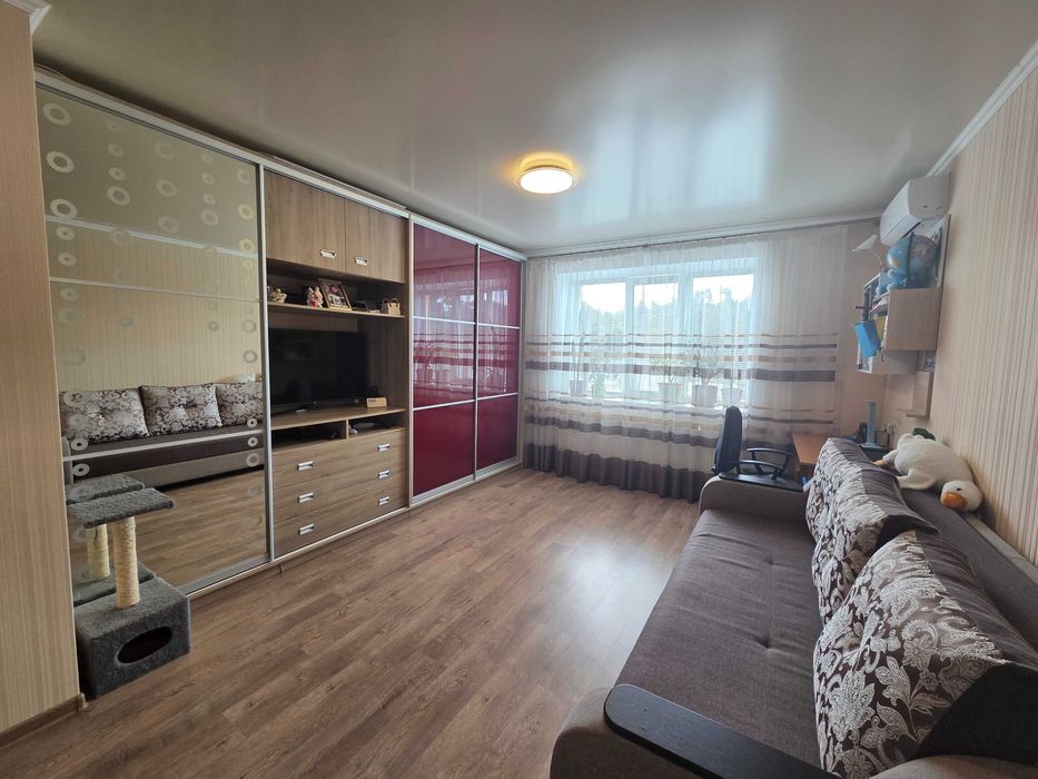 Продаж 1-к квартира з ремонтом, газ, 2%