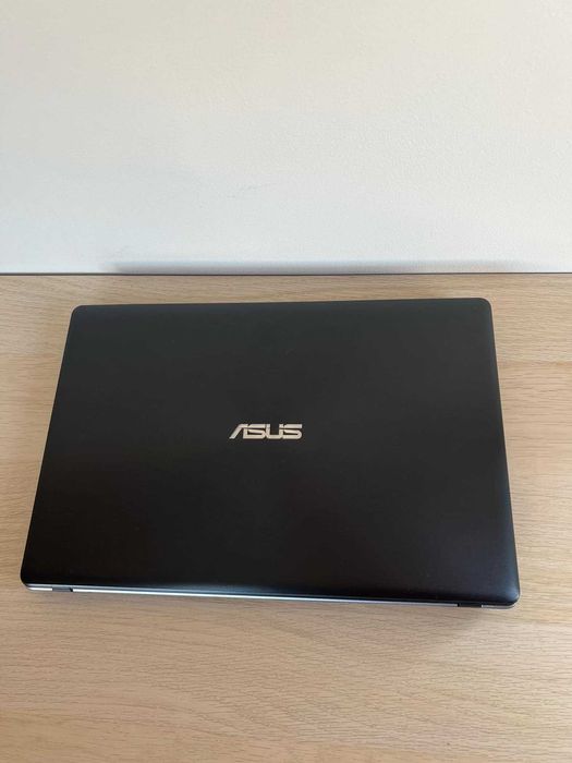 Laptop ASUS do Pracy Nauki Gier - stan bdb, pierwszy właściciel