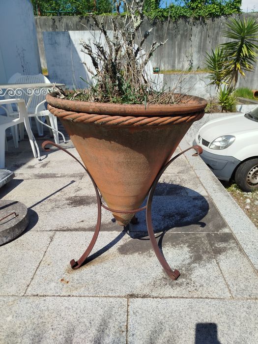 Vasos e decoração de Jardim