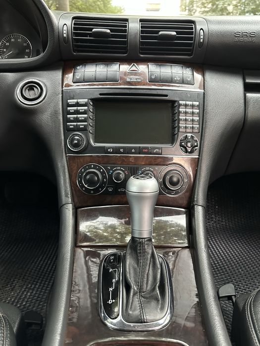 Mercedes-Benz C-Class 2004 VIN WDB2030461A641019 фото оголошення 5 з 11