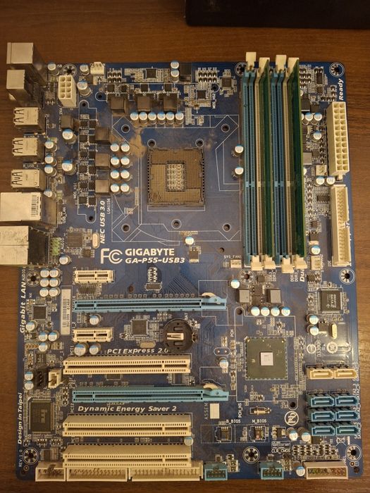 Неробоча мат. Плата + 2х4гб ddr3 ОПИС