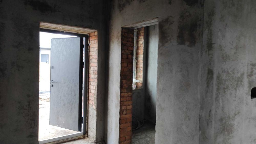 Продам будинок в Зарванцях 9985