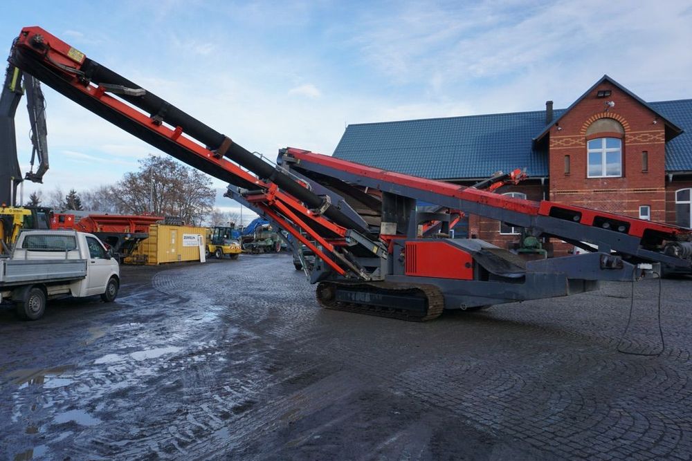 Powerscreen Chieftain 1400