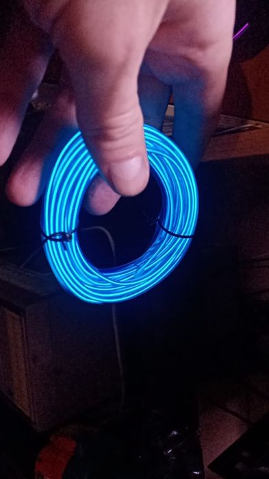 Неонова стрічка 3 і 2 метри