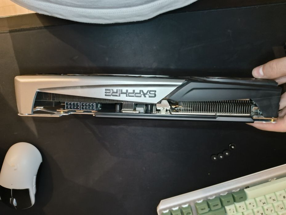 Rx 5700 xt saphire+ special edition