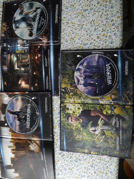 Niezgodna, Wierna zbuntowana dvd filmy