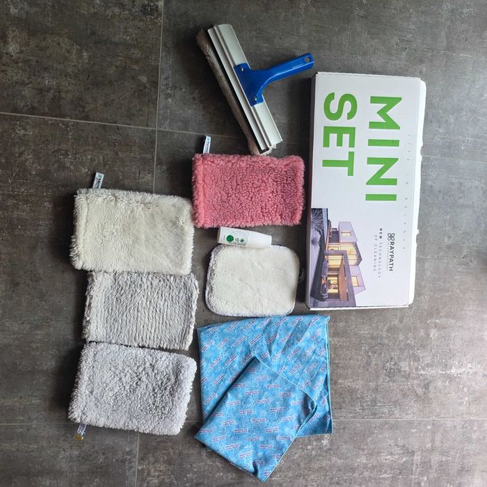 Zestaw Mini Set do sprzątania domu biura Raypath plus ściągawka do szyb