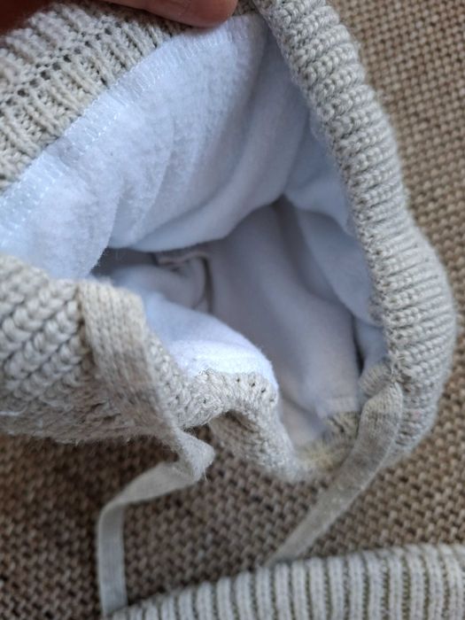 Zestaw czapka plus komin agbo