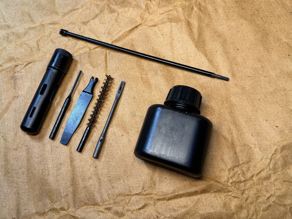 Комплект для АКСУ пенал 5.45, пластикова масльонка, шомпол з різьбою