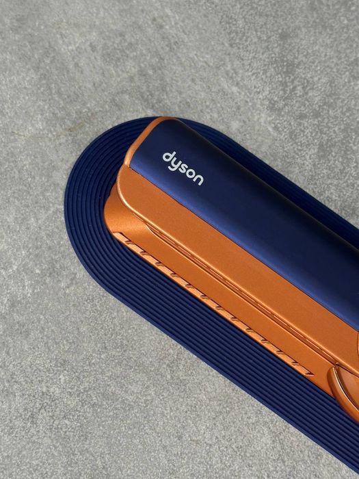 Вирівнювач волосся Dyson Airstrait HT01
