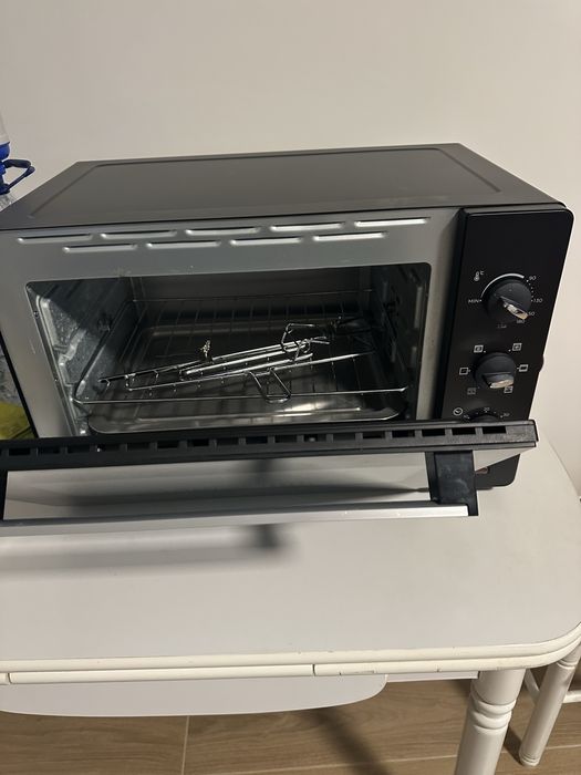 Forno eletrico, semi novo, foi usado 3 vezes, vendo porque nao uso