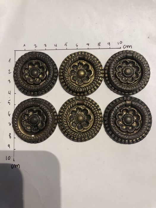 Conjunto de puxadores em latão