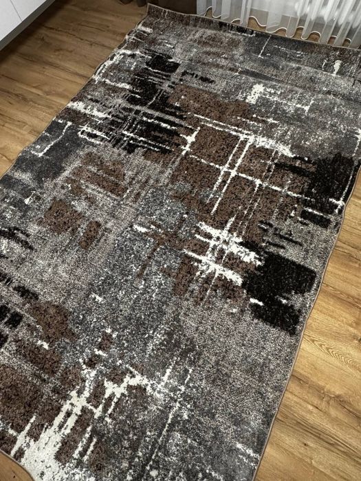 Килим новий 300х195 см