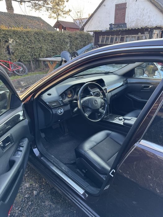 Mercedes e klasa  w212 avantgarde
