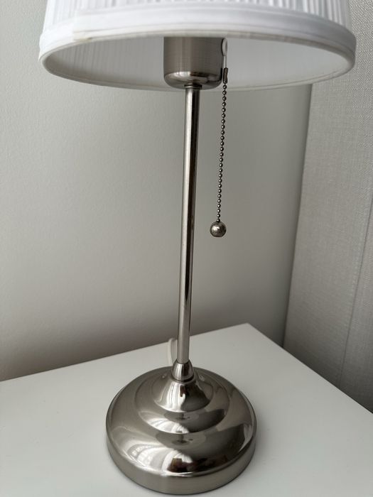 Conjunto de 2 candeeiros de mesa ikea