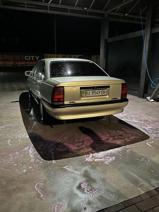 Омель омега 1.8 газ бензін