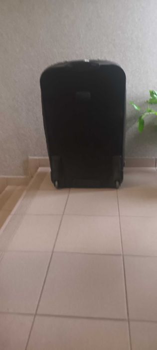 Walizka podróżna DUŻA ,,Roncato" Polecam.