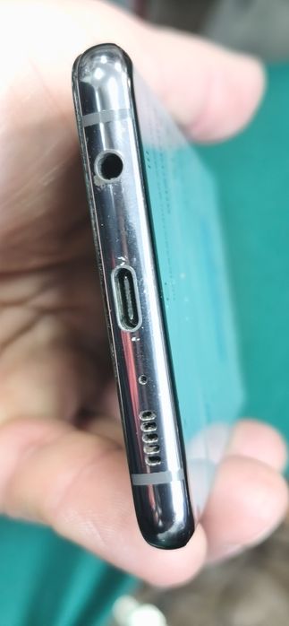 На запчасти Samsung s10 plus 8/128