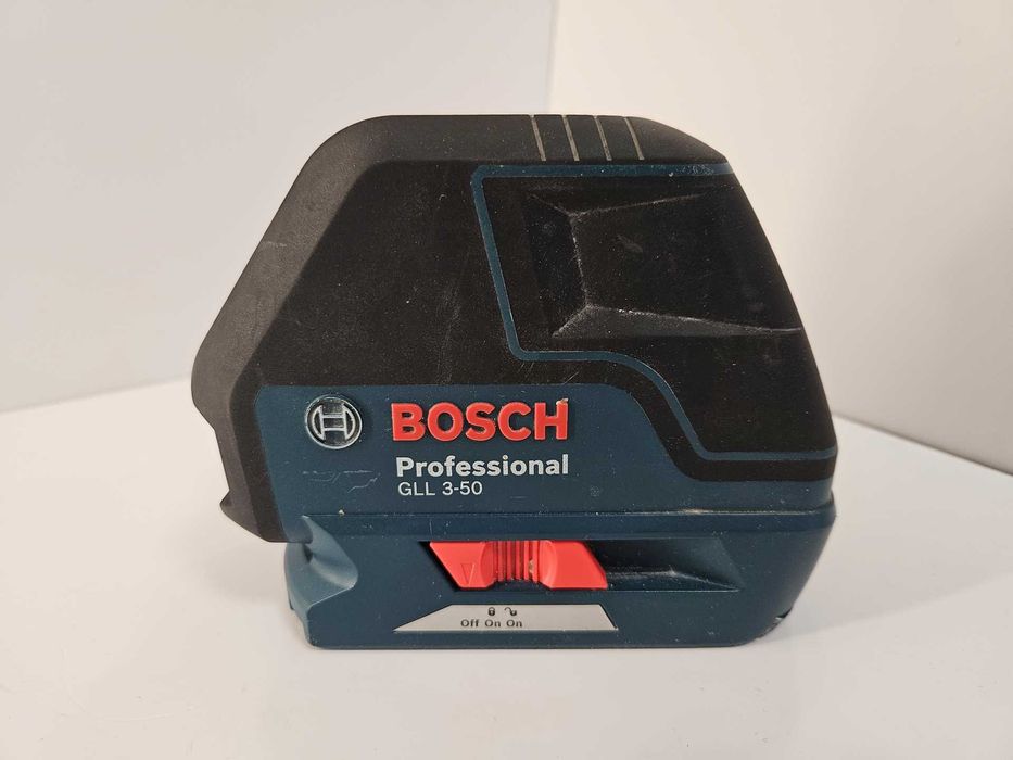Laser Krzyżowy Bosch GLL 3-50 + Pokrowiec