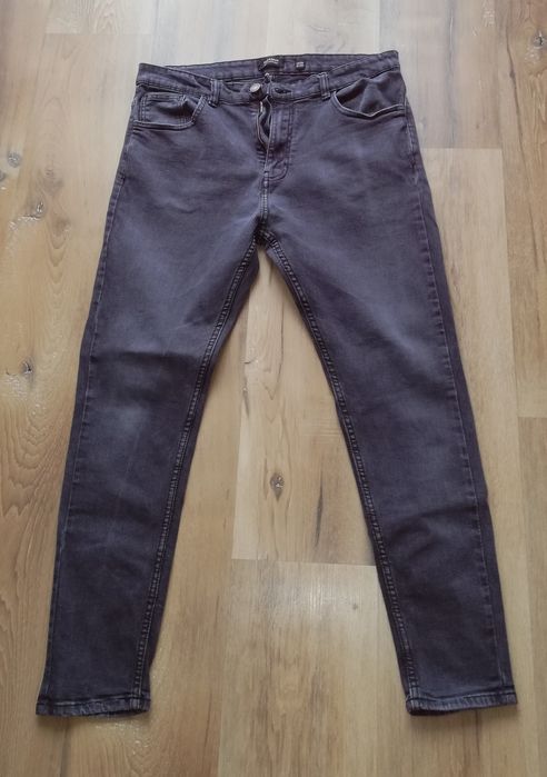 Spodnie jeansy Pull Bear roz. M, 42/32