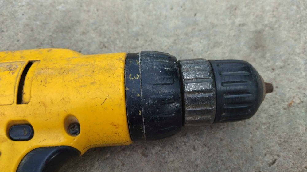 Stara wkrętarka Dewalt - Stary Typ