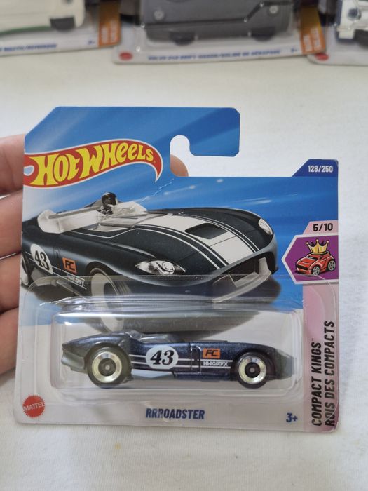 Машинки Hot Wheels