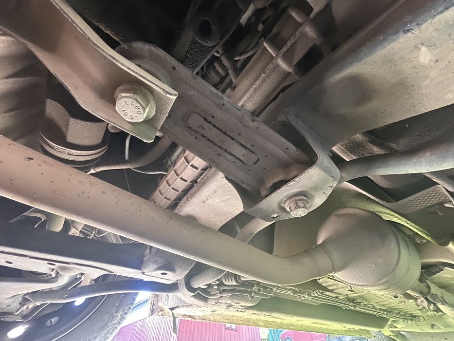 Dacia Sandero 2009 обслужена