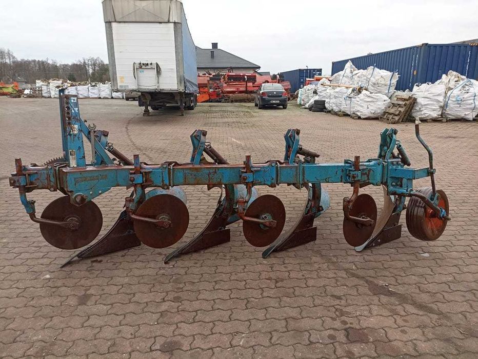 Plug cztero skibowy Fiskars Overum. Zabezpieczenia. Super stan