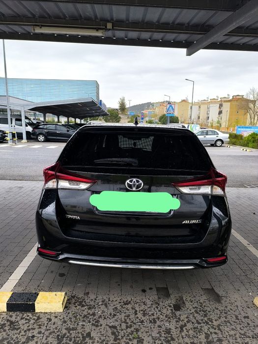 Toyota Auris 2015