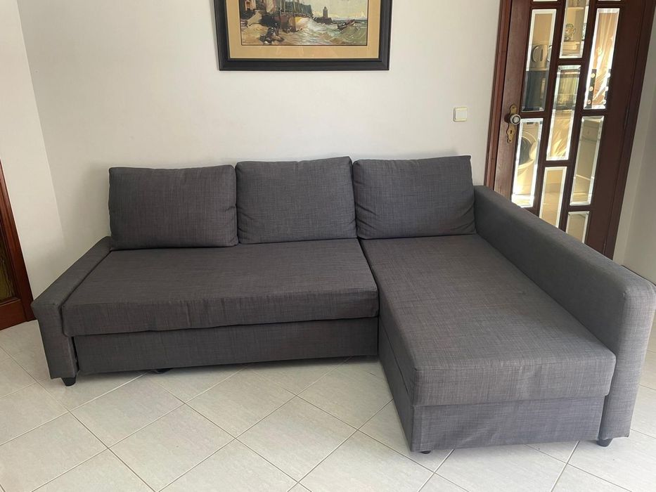 Sofá-cama c/arrumação