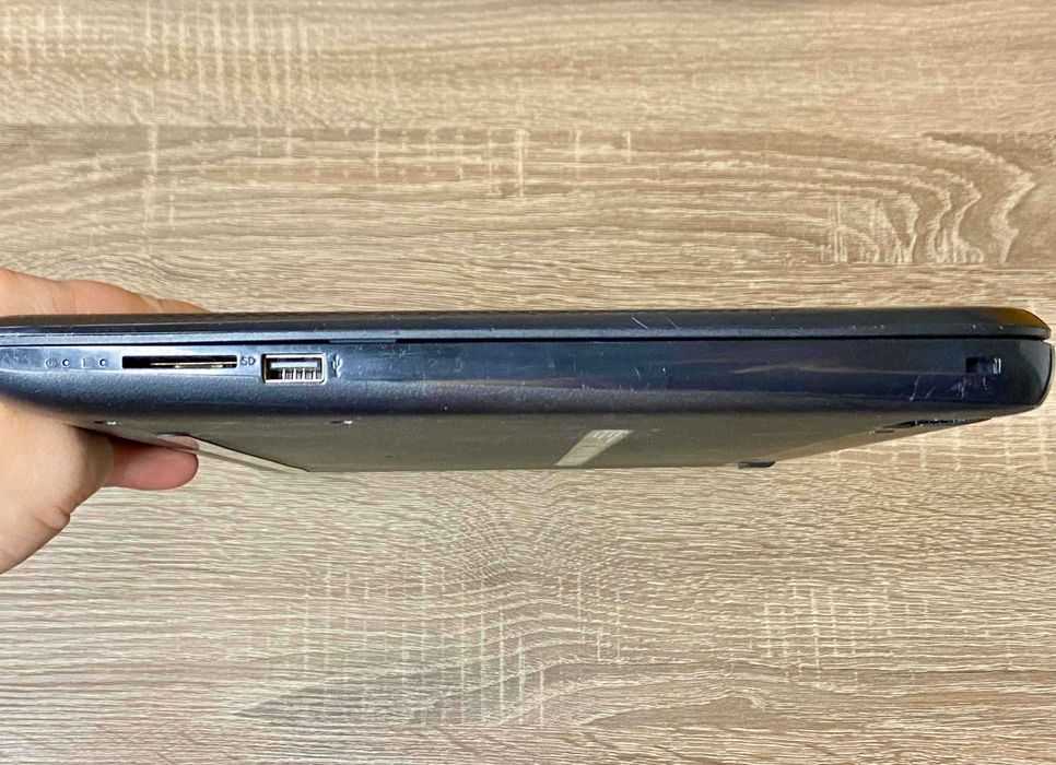 HP Notebook 15-ac653ur